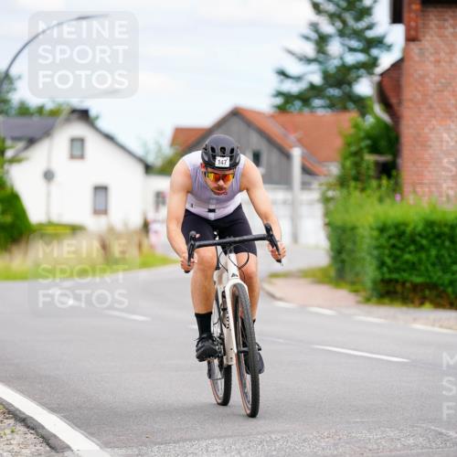 31.08.2025 - Elbe Triathlon Hamburg Michael Burmester http://msf.ph/oto/8686345 31.08.2025 14:19:57 Radfahren  meine-sportfotos.de