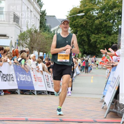 31.08.2025 - 21. Blankeneser Heldenlauf Strokosch-Dieckow http://msf.ph/oto/8686346 31.08.2025 11:59:55 Ziel 5346, 5804 meine-sportfotos.de