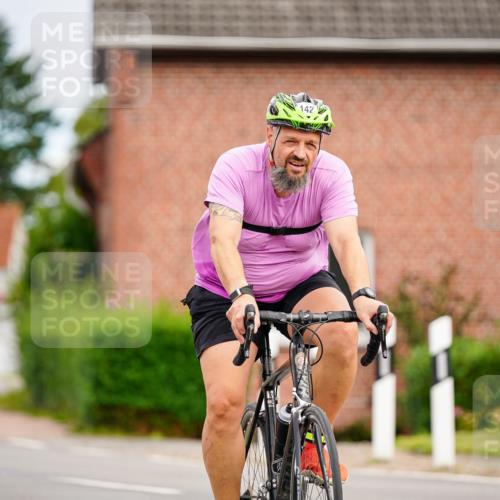 31.08.2025 - Elbe Triathlon Hamburg Michael Burmester http://msf.ph/oto/8686451 31.08.2025 14:24:38 Radfahren 142 meine-sportfotos.de