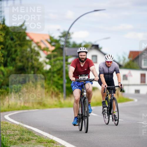 31.08.2025 - Elbe Triathlon Hamburg Michael Burmester http://msf.ph/oto/8686458 31.08.2025 14:24:57 Radfahren 126, 158 meine-sportfotos.de