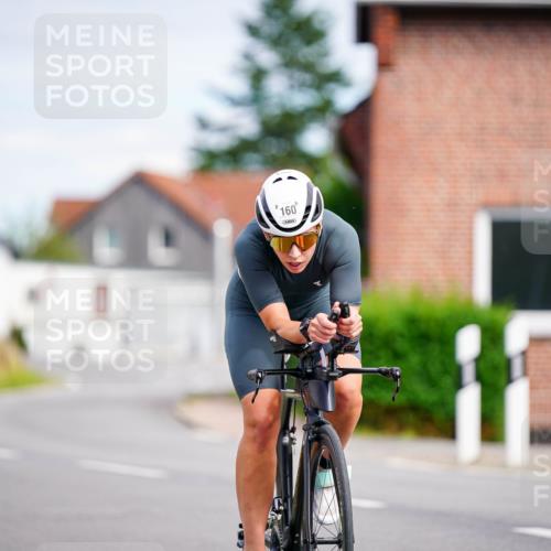 31.08.2025 - Elbe Triathlon Hamburg Michael Burmester http://msf.ph/oto/8686484 31.08.2025 14:32:47 Radfahren 160 meine-sportfotos.de