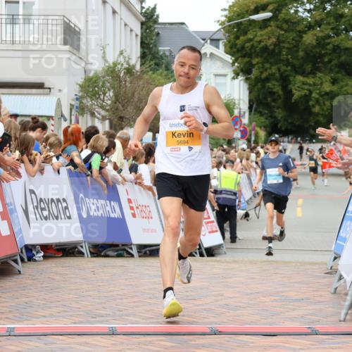 31.08.2025 - 21. Blankeneser Heldenlauf Strokosch-Dieckow http://msf.ph/oto/8686509 31.08.2025 11:59:43 Ziel 5694, 4068 meine-sportfotos.de