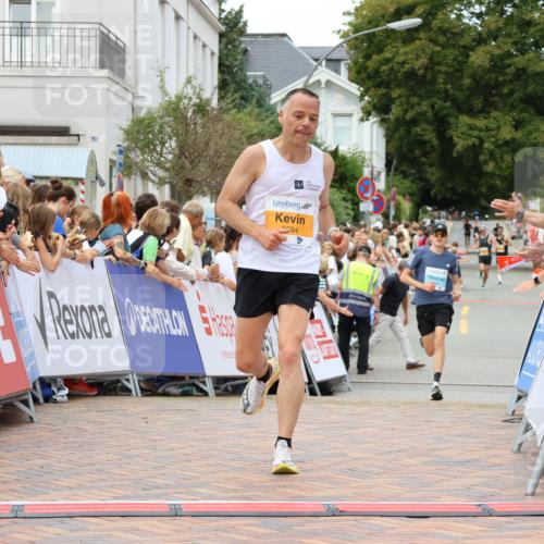 31.08.2025 - 21. Blankeneser Heldenlauf Strokosch-Dieckow http://msf.ph/oto/8686541 31.08.2025 11:59:42 Ziel 5694, 4068 meine-sportfotos.de
