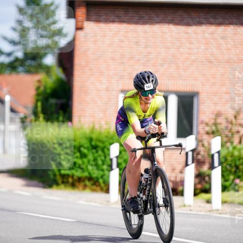 31.08.2025 - Elbe Triathlon Hamburg Michael Burmester http://msf.ph/oto/8686589 31.08.2025 14:39:58 Radfahren 122, 144 meine-sportfotos.de