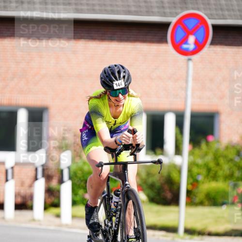 31.08.2025 - Elbe Triathlon Hamburg Michael Burmester http://msf.ph/oto/8686594 31.08.2025 14:39:59 Radfahren 122, 144 meine-sportfotos.de