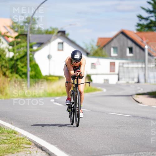 31.08.2025 - Elbe Triathlon Hamburg Michael Burmester http://msf.ph/oto/8686608 31.08.2025 14:40:35 Radfahren  meine-sportfotos.de