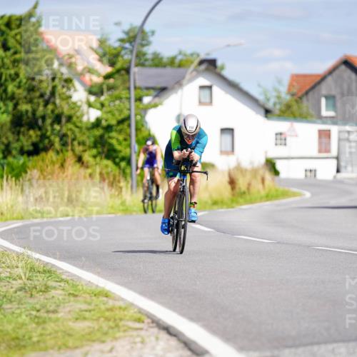 31.08.2025 - Elbe Triathlon Hamburg Michael Burmester http://msf.ph/oto/8686694 31.08.2025 14:43:36 Radfahren 123 meine-sportfotos.de