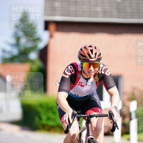 31.08.2025 - Elbe Triathlon Hamburg Michael Burmester http://msf.ph/oto/8686720 31.08.2025 14:43:58 Radfahren 127, 136 meine-sportfotos.de