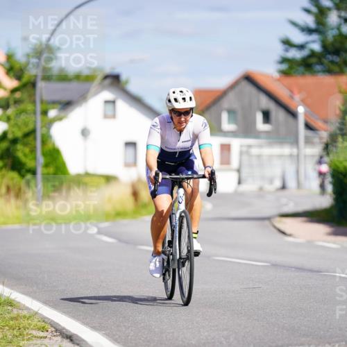 31.08.2025 - Elbe Triathlon Hamburg Michael Burmester http://msf.ph/oto/8686724 31.08.2025 14:43:59 Radfahren 127, 136 meine-sportfotos.de