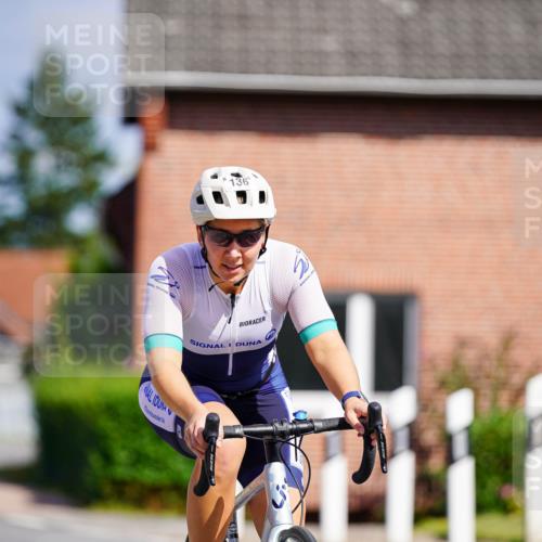 31.08.2025 - Elbe Triathlon Hamburg Michael Burmester http://msf.ph/oto/8686731 31.08.2025 14:44:01 Radfahren 127, 136 meine-sportfotos.de