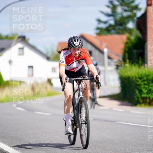 31.08.2025 - Elbe Triathlon Hamburg Michael Burmester http://msf.ph/oto/8686754 31.08.2025 14:44:13 Radfahren 145 meine-sportfotos.de