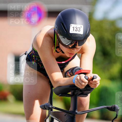 31.08.2025 - Elbe Triathlon Hamburg Michael Burmester http://msf.ph/oto/8686775 31.08.2025 14:44:41 Radfahren 133 meine-sportfotos.de