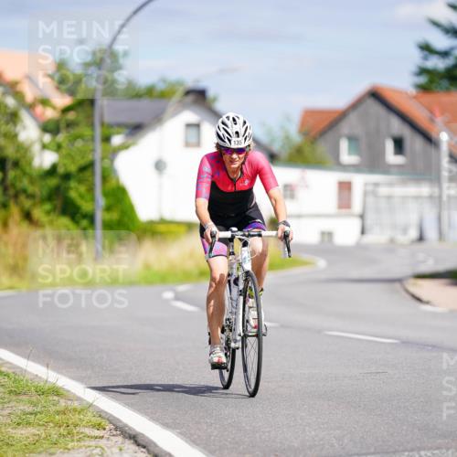 31.08.2025 - Elbe Triathlon Hamburg Michael Burmester http://msf.ph/oto/8686809 31.08.2025 14:45:14 Radfahren 135, 150 meine-sportfotos.de