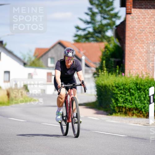 31.08.2025 - Elbe Triathlon Hamburg Michael Burmester http://msf.ph/oto/8686879 31.08.2025 14:46:32 Radfahren 129, 157 meine-sportfotos.de