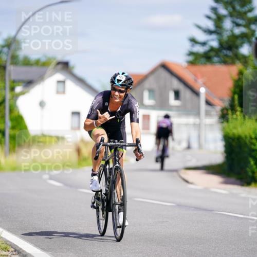 31.08.2025 - Elbe Triathlon Hamburg Michael Burmester http://msf.ph/oto/8686899 31.08.2025 14:46:38 Radfahren 129, 157 meine-sportfotos.de