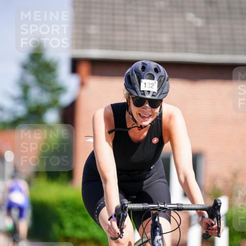 31.08.2025 - Elbe Triathlon Hamburg Michael Burmester http://msf.ph/oto/8686939 31.08.2025 14:47:24 Radfahren 132, 148 meine-sportfotos.de