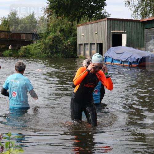 31.08.2025 - Elbe Triathlon Hamburg Luisa Fischer http://msf.ph/oto/8686944 31.08.2025 10:51:03 Schwimmen 1578 meine-sportfotos.de