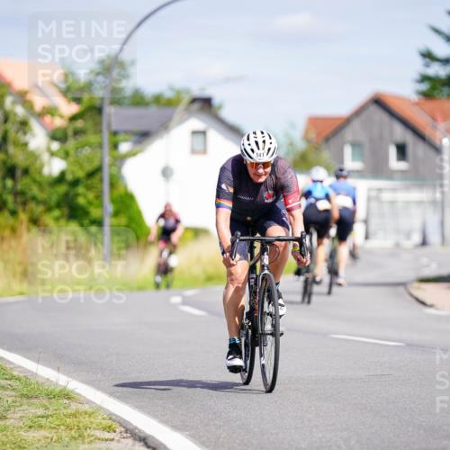 31.08.2025 - Elbe Triathlon Hamburg Michael Burmester http://msf.ph/oto/8686967 31.08.2025 14:48:17 Radfahren 141 meine-sportfotos.de
