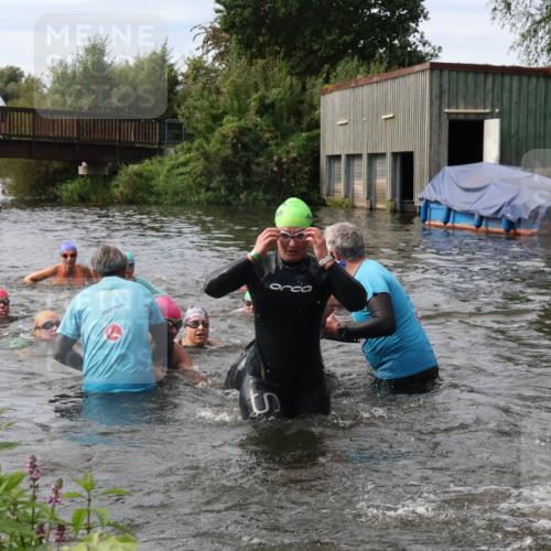 31.08.2025 - Elbe Triathlon Hamburg Luisa Fischer http://msf.ph/oto/8687033 31.08.2025 10:52:02 Schwimmen 1519, 1532, 1536, 1552, 1561, 1562, 1571, 1580, 1586, 1595, 1597 meine-sportfotos.de