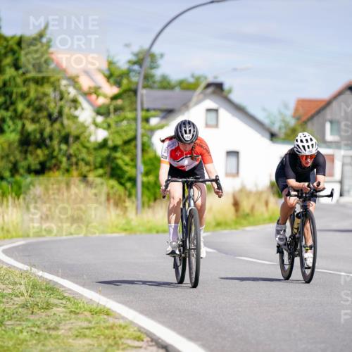 31.08.2025 - Elbe Triathlon Hamburg Michael Burmester http://msf.ph/oto/8687053 31.08.2025 14:49:25 Radfahren 145 meine-sportfotos.de