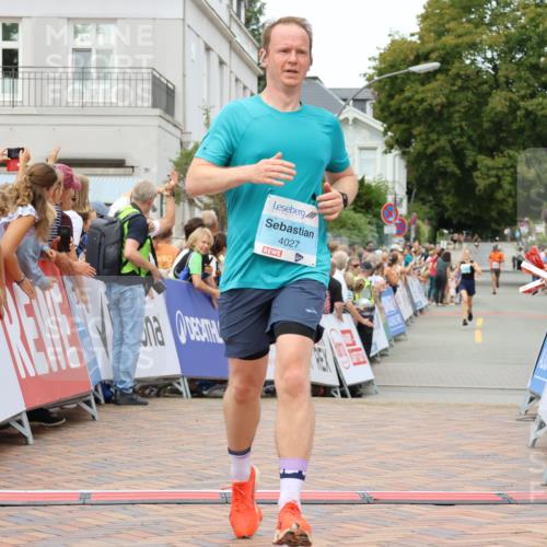 31.08.2025 - 21. Blankeneser Heldenlauf Strokosch-Dieckow http://msf.ph/oto/8687142 31.08.2025 11:58:34 Ziel 4027 meine-sportfotos.de