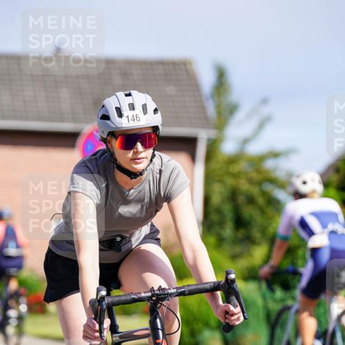 31.08.2025 - Elbe Triathlon Hamburg Michael Burmester http://msf.ph/oto/8687221 31.08.2025 14:51:20 Radfahren 146 meine-sportfotos.de
