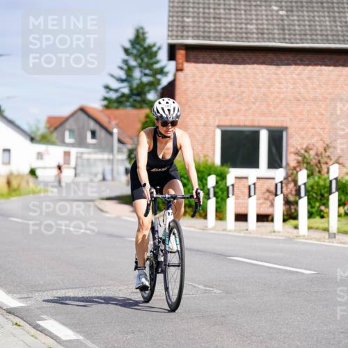 31.08.2025 - Elbe Triathlon Hamburg Michael Burmester http://msf.ph/oto/8687230 31.08.2025 14:51:30 Radfahren 147 meine-sportfotos.de