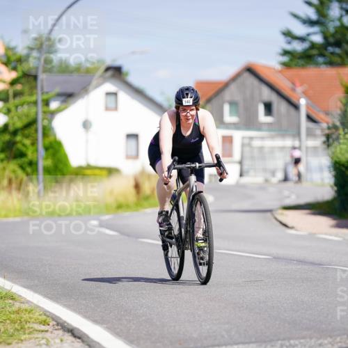 31.08.2025 - Elbe Triathlon Hamburg Michael Burmester http://msf.ph/oto/8687247 31.08.2025 14:52:01 Radfahren 140, 143 meine-sportfotos.de