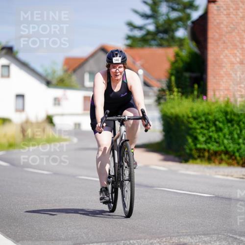 31.08.2025 - Elbe Triathlon Hamburg Michael Burmester http://msf.ph/oto/8687250 31.08.2025 14:52:01 Radfahren 140, 143 meine-sportfotos.de