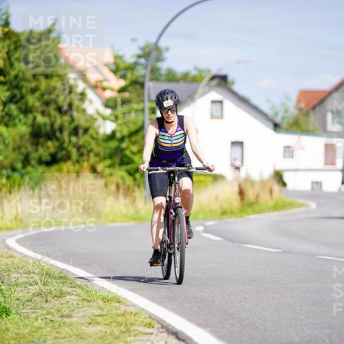 31.08.2025 - Elbe Triathlon Hamburg Michael Burmester http://msf.ph/oto/8687257 31.08.2025 14:52:04 Radfahren 140, 143 meine-sportfotos.de