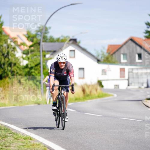 31.08.2025 - Elbe Triathlon Hamburg Michael Burmester http://msf.ph/oto/8687304 31.08.2025 14:53:05 Radfahren 141 meine-sportfotos.de