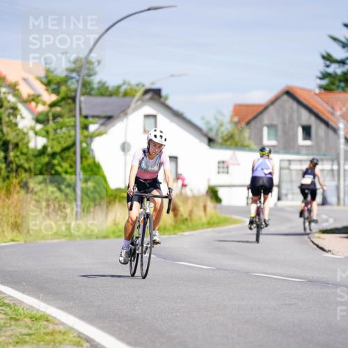 31.08.2025 - Elbe Triathlon Hamburg Michael Burmester http://msf.ph/oto/8687383 31.08.2025 14:54:52 Radfahren  meine-sportfotos.de