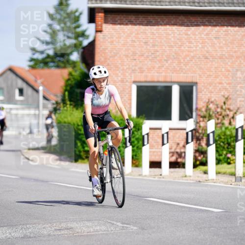 31.08.2025 - Elbe Triathlon Hamburg Michael Burmester http://msf.ph/oto/8687384 31.08.2025 14:54:54 Radfahren  meine-sportfotos.de