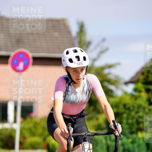 31.08.2025 - Elbe Triathlon Hamburg Michael Burmester http://msf.ph/oto/8687389 31.08.2025 14:54:55 Radfahren  meine-sportfotos.de