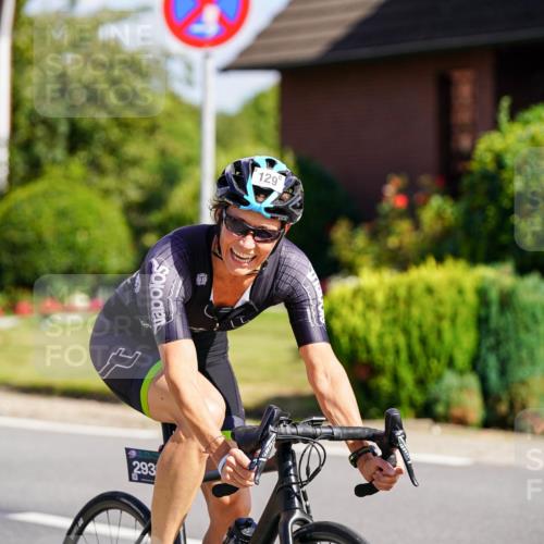 31.08.2025 - Elbe Triathlon Hamburg Michael Burmester http://msf.ph/oto/8687391 31.08.2025 14:55:48 Radfahren  meine-sportfotos.de