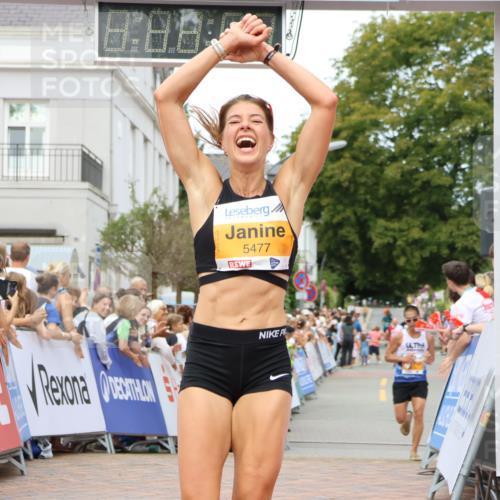 31.08.2025 - 21. Blankeneser Heldenlauf Strokosch-Dieckow http://msf.ph/oto/8687416 31.08.2025 11:58:11 Ziel 5477, 4192 meine-sportfotos.de