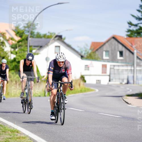 31.08.2025 - Elbe Triathlon Hamburg Michael Burmester http://msf.ph/oto/8687428 31.08.2025 14:57:50 Radfahren 142 meine-sportfotos.de