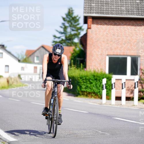 31.08.2025 - Elbe Triathlon Hamburg Michael Burmester http://msf.ph/oto/8687434 31.08.2025 14:57:53 Radfahren 142 meine-sportfotos.de