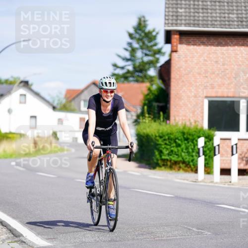 31.08.2025 - Elbe Triathlon Hamburg Michael Burmester http://msf.ph/oto/8687437 31.08.2025 14:57:54 Radfahren 142 meine-sportfotos.de