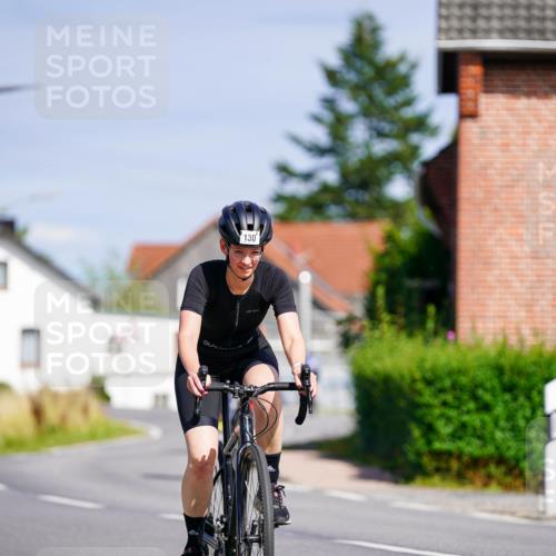 31.08.2025 - Elbe Triathlon Hamburg Michael Burmester http://msf.ph/oto/8687454 31.08.2025 14:59:16 Radfahren  meine-sportfotos.de