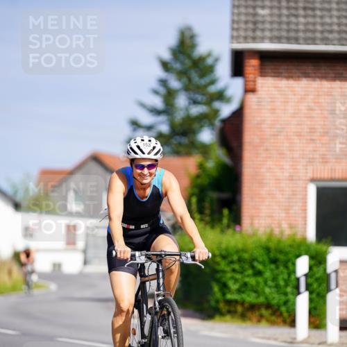 31.08.2025 - Elbe Triathlon Hamburg Michael Burmester http://msf.ph/oto/8687475 31.08.2025 15:00:58 Radfahren  meine-sportfotos.de