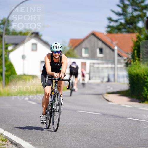 31.08.2025 - Elbe Triathlon Hamburg Michael Burmester http://msf.ph/oto/8687482 31.08.2025 15:01:06 Radfahren  meine-sportfotos.de
