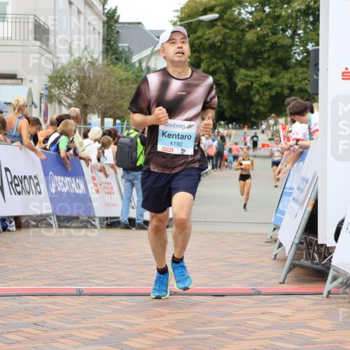 31.08.2025 - 21. Blankeneser Heldenlauf Strokosch-Dieckow http://msf.ph/oto/8687485 31.08.2025 11:58:05 Ziel 4192, 4429 meine-sportfotos.de