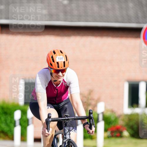31.08.2025 - Elbe Triathlon Hamburg Michael Burmester http://msf.ph/oto/8687491 31.08.2025 15:01:18 Radfahren 158 meine-sportfotos.de