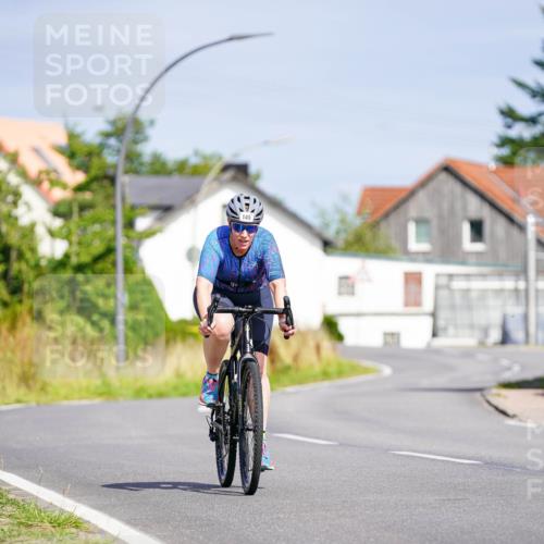 31.08.2025 - Elbe Triathlon Hamburg Michael Burmester http://msf.ph/oto/8687513 31.08.2025 15:02:03 Radfahren  meine-sportfotos.de