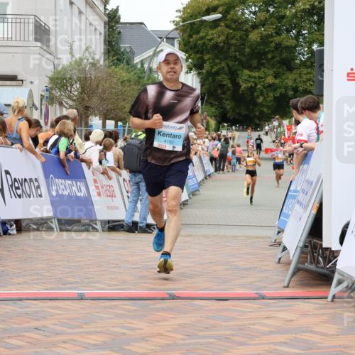 31.08.2025 - 21. Blankeneser Heldenlauf Strokosch-Dieckow http://msf.ph/oto/8687523 31.08.2025 11:58:04 Ziel 4192, 4429 meine-sportfotos.de