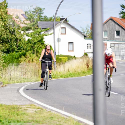 31.08.2025 - Elbe Triathlon Hamburg Michael Burmester http://msf.ph/oto/8687524 31.08.2025 15:02:40 Radfahren  meine-sportfotos.de