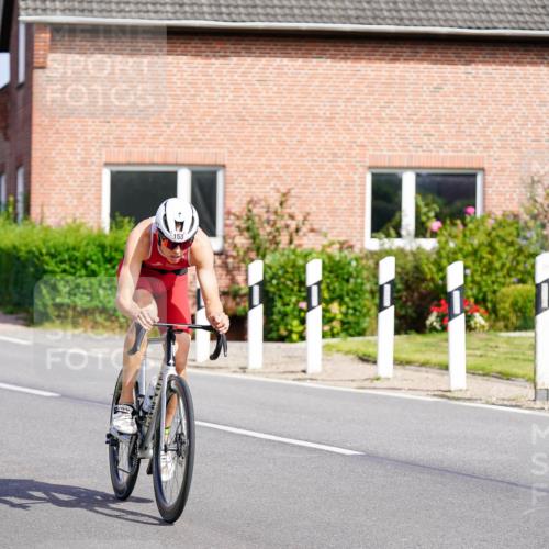 31.08.2025 - Elbe Triathlon Hamburg Michael Burmester http://msf.ph/oto/8687525 31.08.2025 15:02:42 Radfahren  meine-sportfotos.de