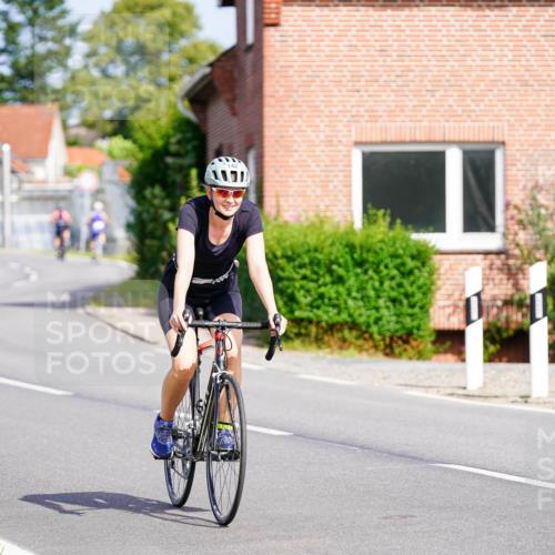 31.08.2025 - Elbe Triathlon Hamburg Michael Burmester http://msf.ph/oto/8687531 31.08.2025 15:03:02 Radfahren  meine-sportfotos.de