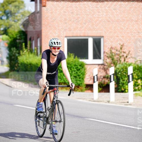 31.08.2025 - Elbe Triathlon Hamburg Michael Burmester http://msf.ph/oto/8687534 31.08.2025 15:03:03 Radfahren  meine-sportfotos.de